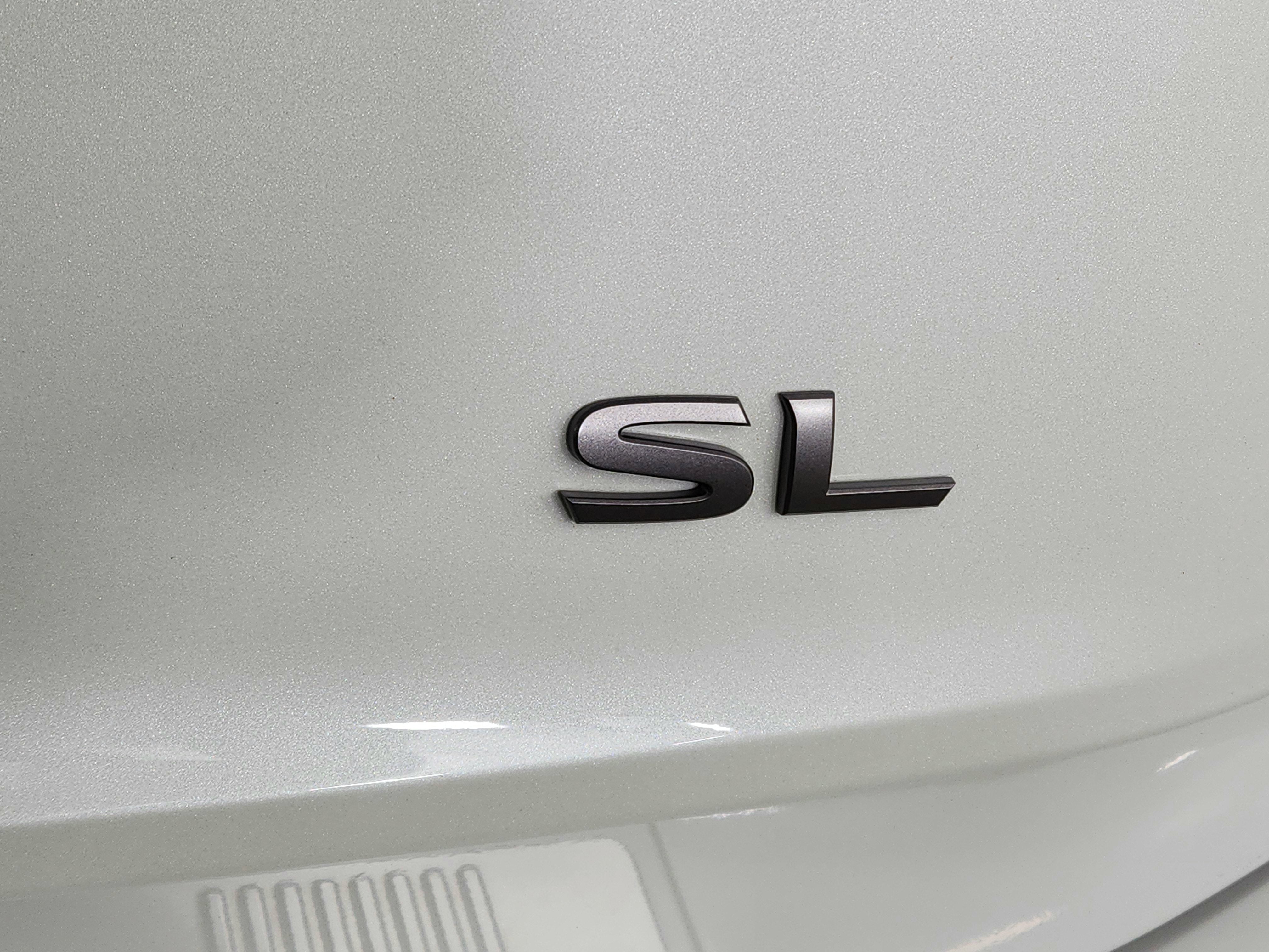 2025 Nissan Rogue SL FWD