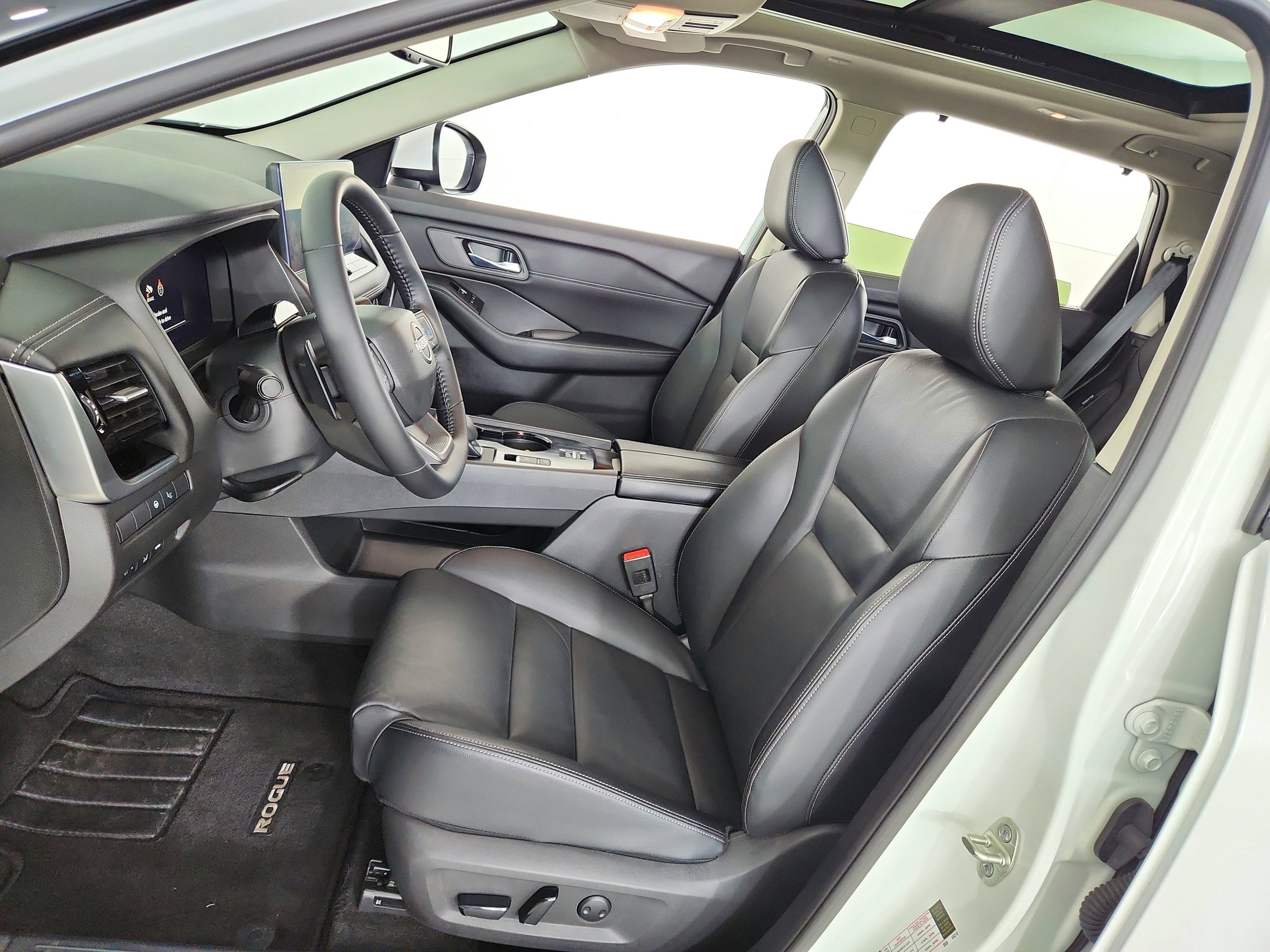 2025 Nissan Rogue SL FWD