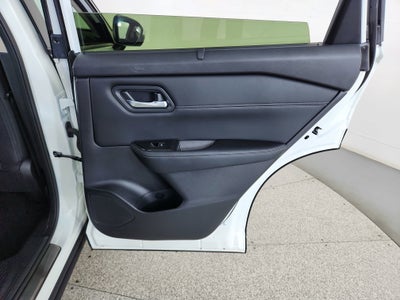 2025 Nissan Rogue SL FWD