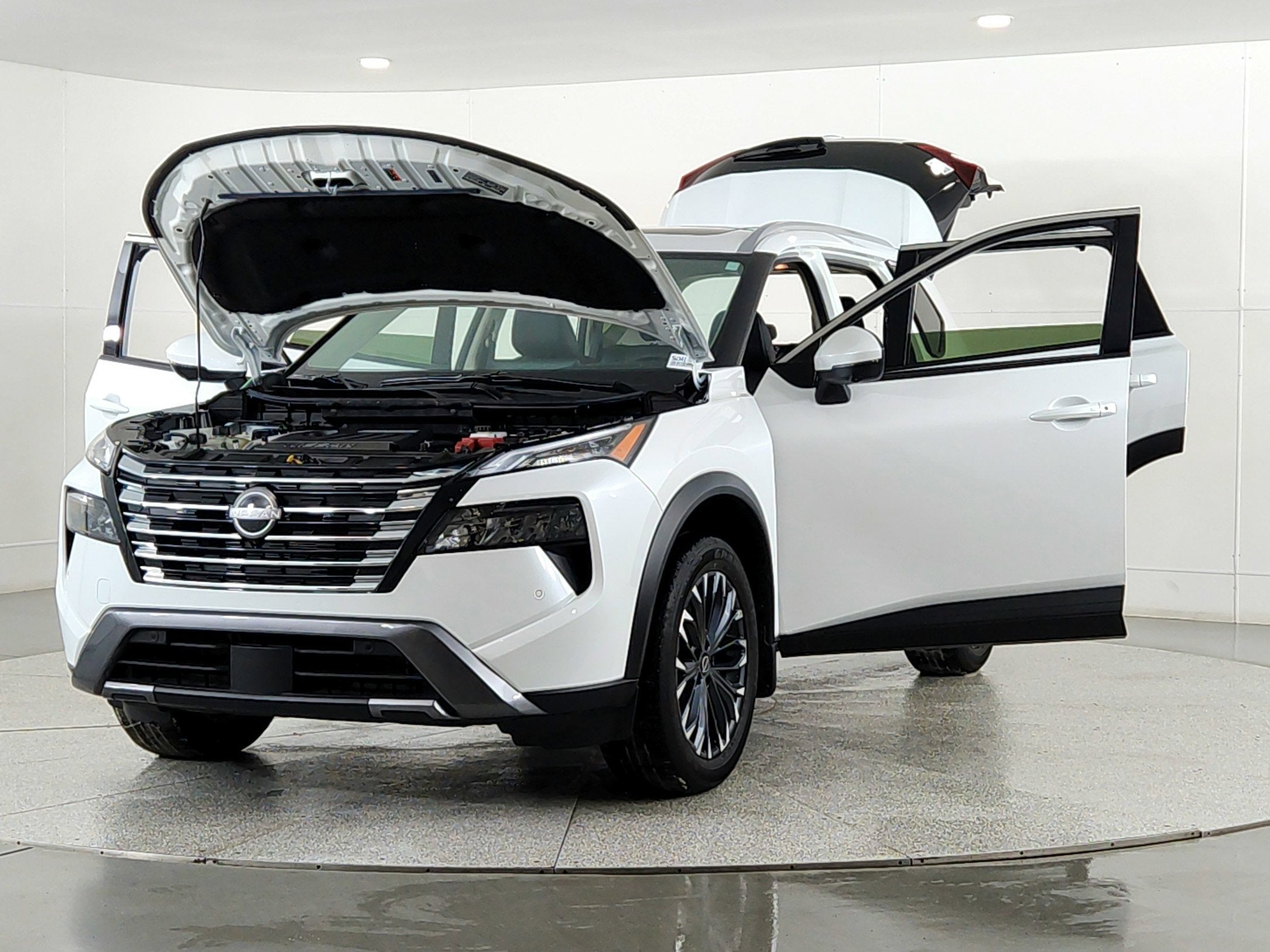 2025 Nissan Rogue SL FWD