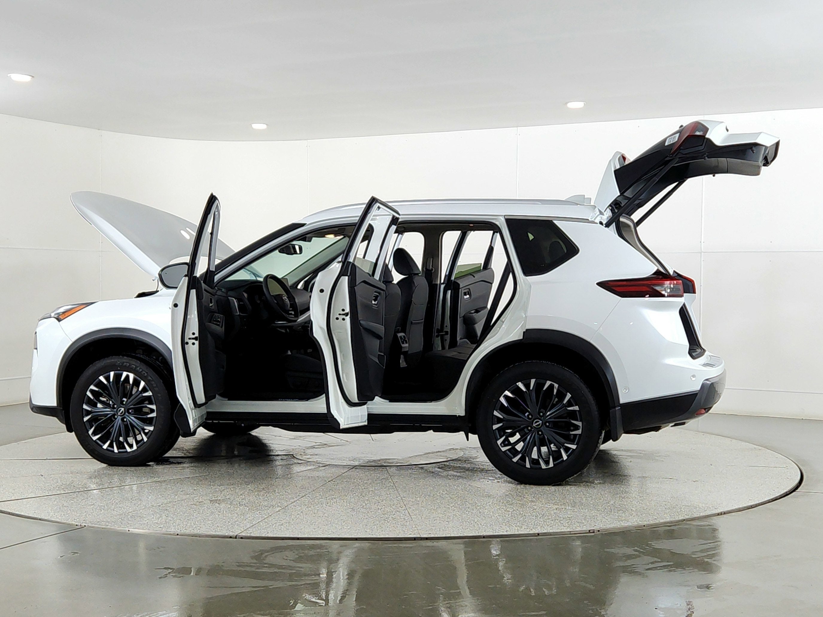 2025 Nissan Rogue SL FWD