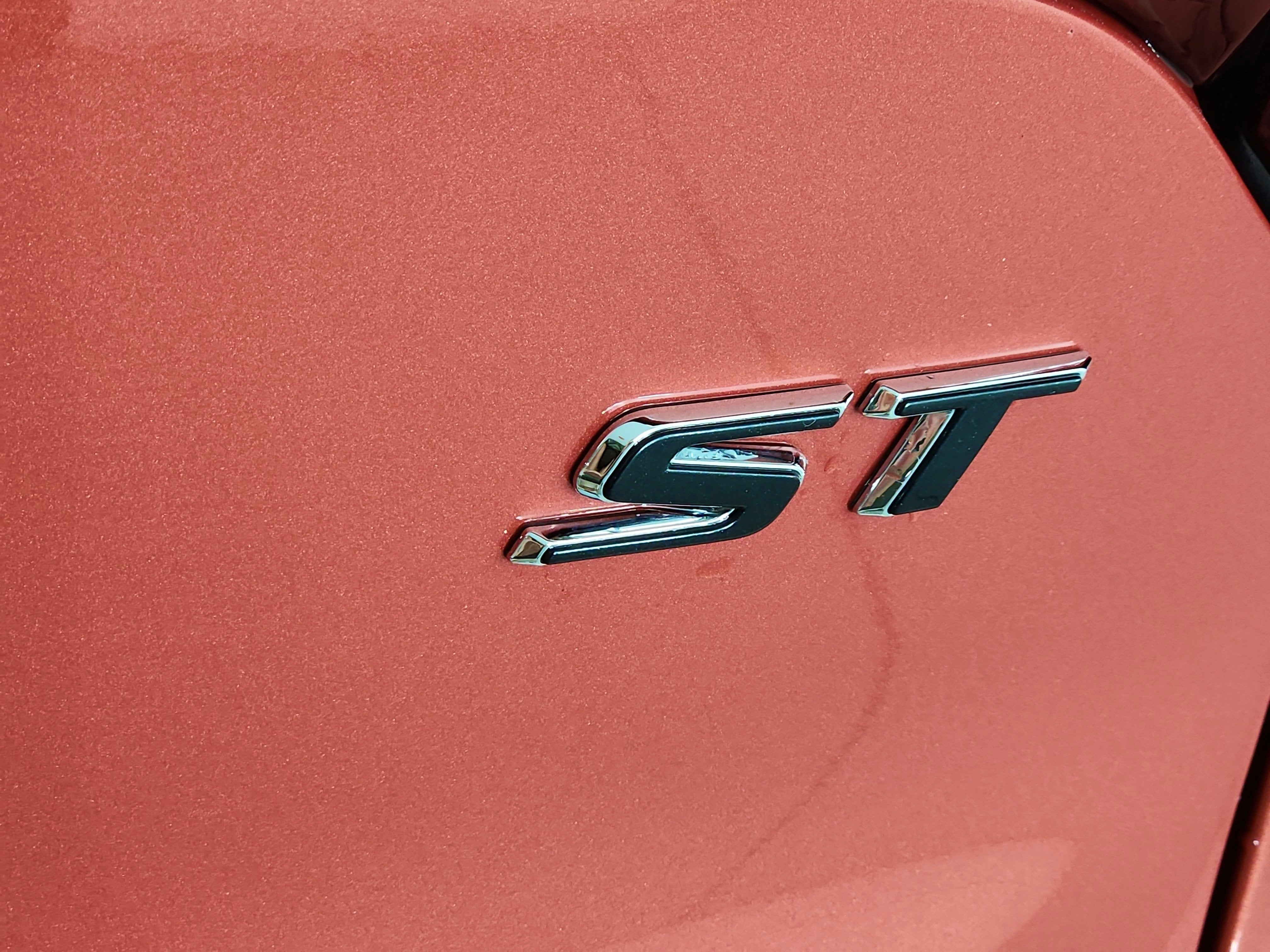 2024 Buick Encore GX Sport Touring FWD