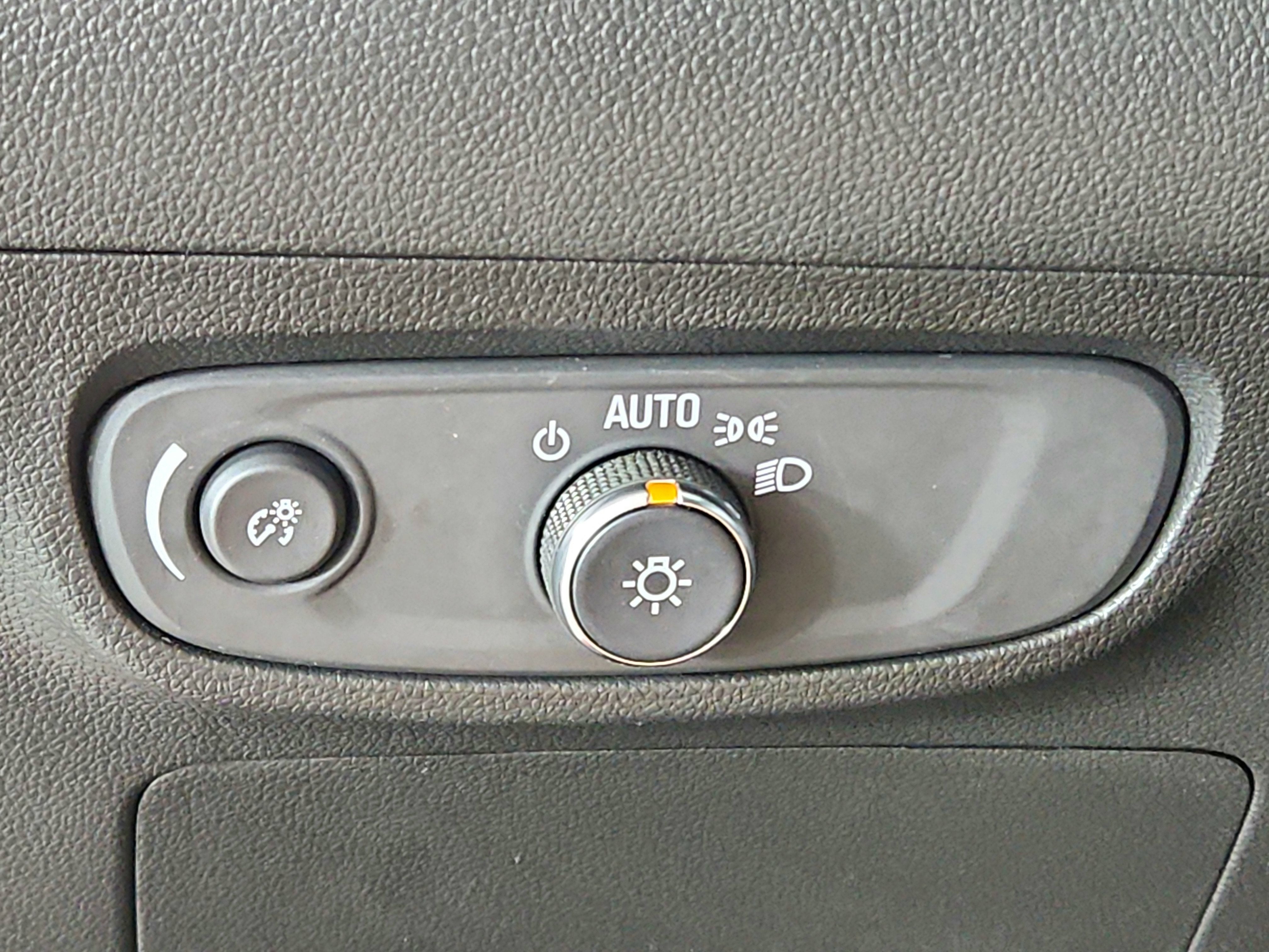 2024 Buick Encore GX Sport Touring FWD