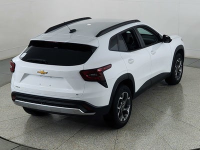 2025 Chevrolet Trax FWD LT