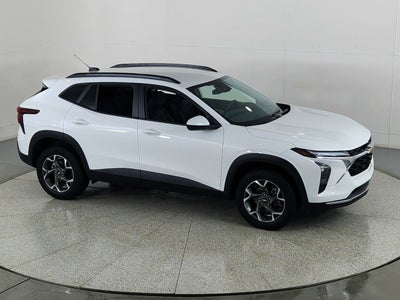 2025 Chevrolet Trax FWD LT