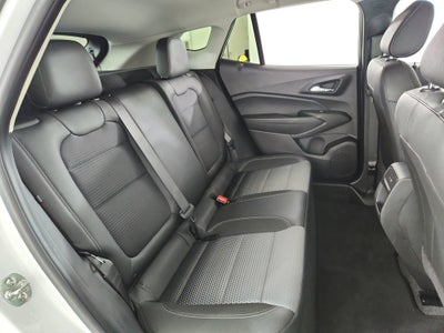 2025 Chevrolet Trax FWD LT