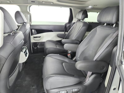2024 Kia Carnival SX Prestige