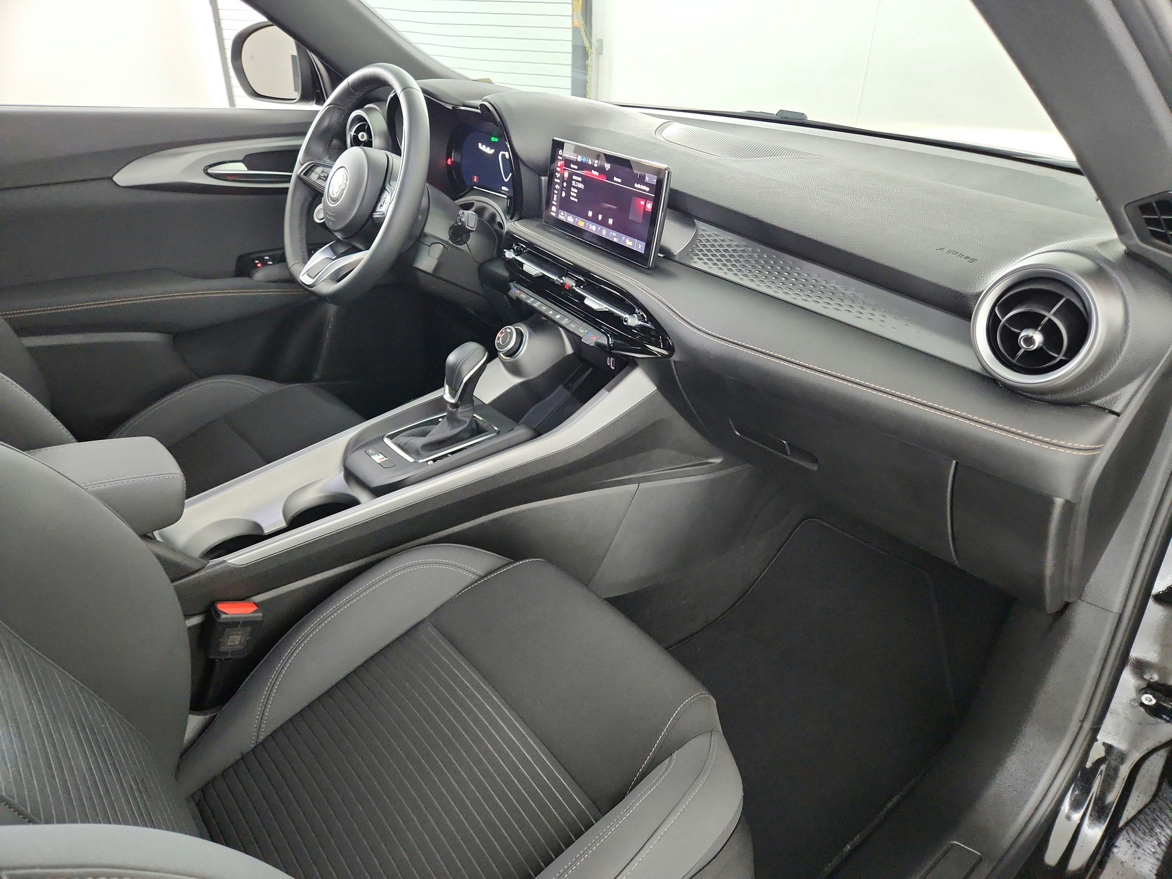 2025 Alfa Romeo Tonale AWD