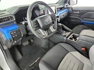 2025 Toyota Tacoma 4WD SR5