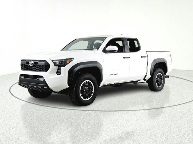 2025 Toyota Tacoma 4WD SR5