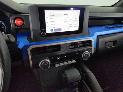 2025 Toyota Tacoma 4WD SR5