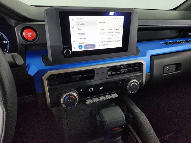 2025 Toyota Tacoma 4WD SR5