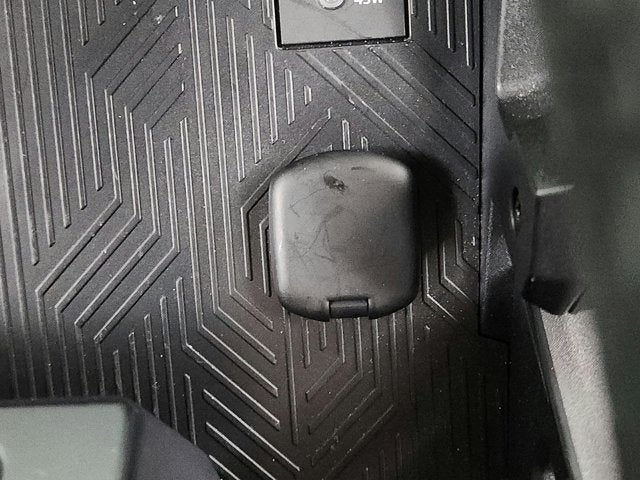 2025 Toyota Tacoma 4WD SR5