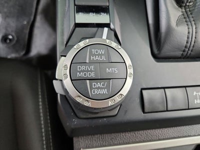 2025 Toyota Tacoma 4WD SR5