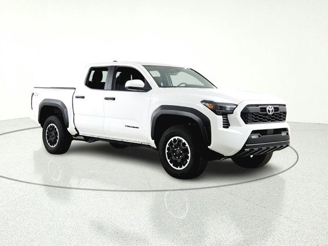 2025 Toyota Tacoma 4WD SR5