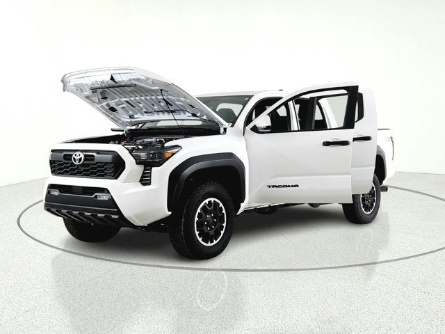 2025 Toyota Tacoma 4WD SR5