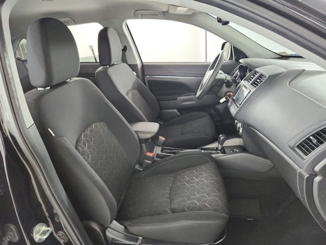 2024 Mitsubishi Outlander Sport S