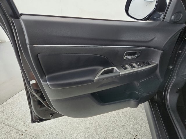 2025 Mitsubishi Outlander Sport Base