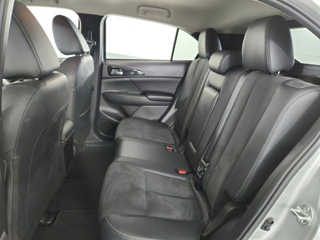 2025 Mitsubishi Eclipse Cross Base