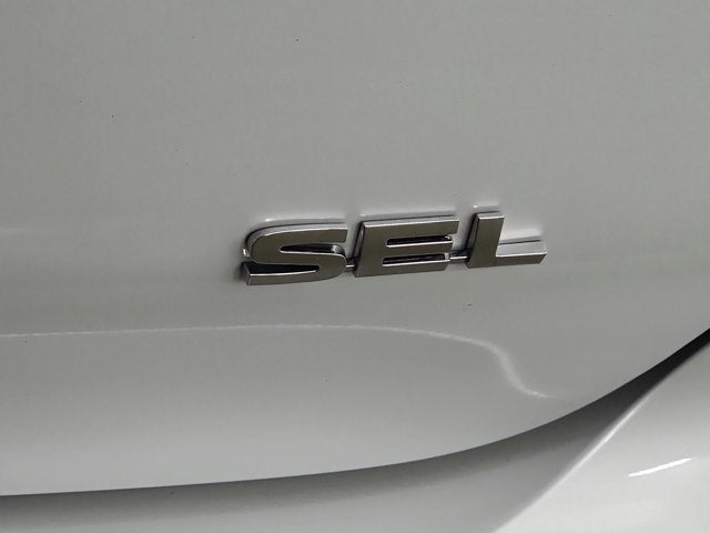 2022 Mitsubishi Outlander Base