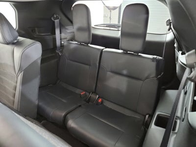 2025 Mitsubishi Outlander Base