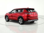 2025 Mitsubishi Outlander Base
