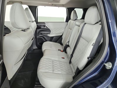2024 Mitsubishi Outlander SEL