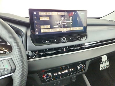 2025 Mitsubishi Outlander Base