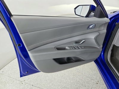2025 Hyundai Elantra SEL Convenience