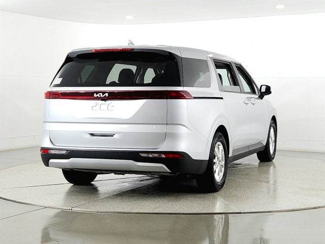 2023 Kia Carnival LX