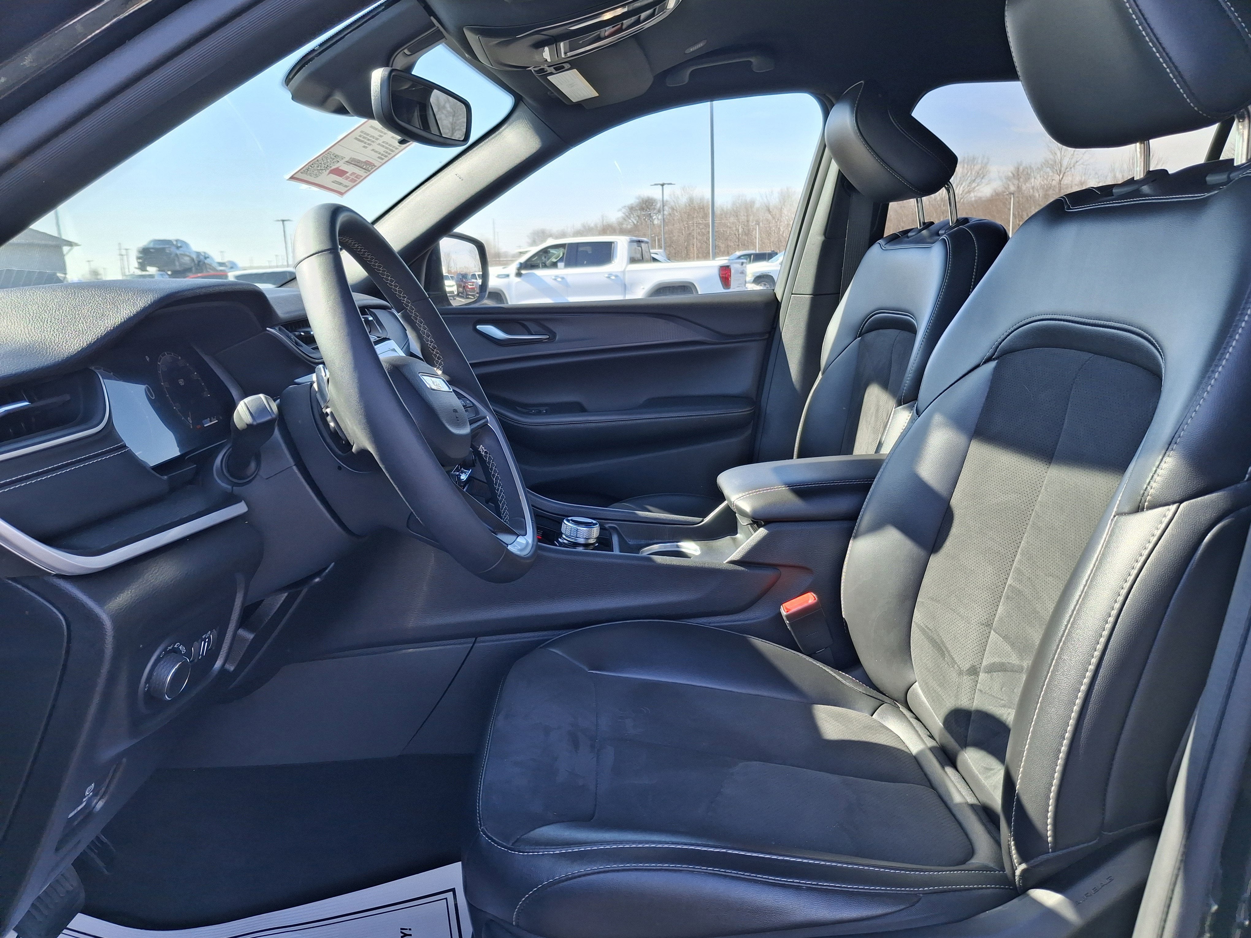 2024 Jeep Grand Cherokee L Altitude