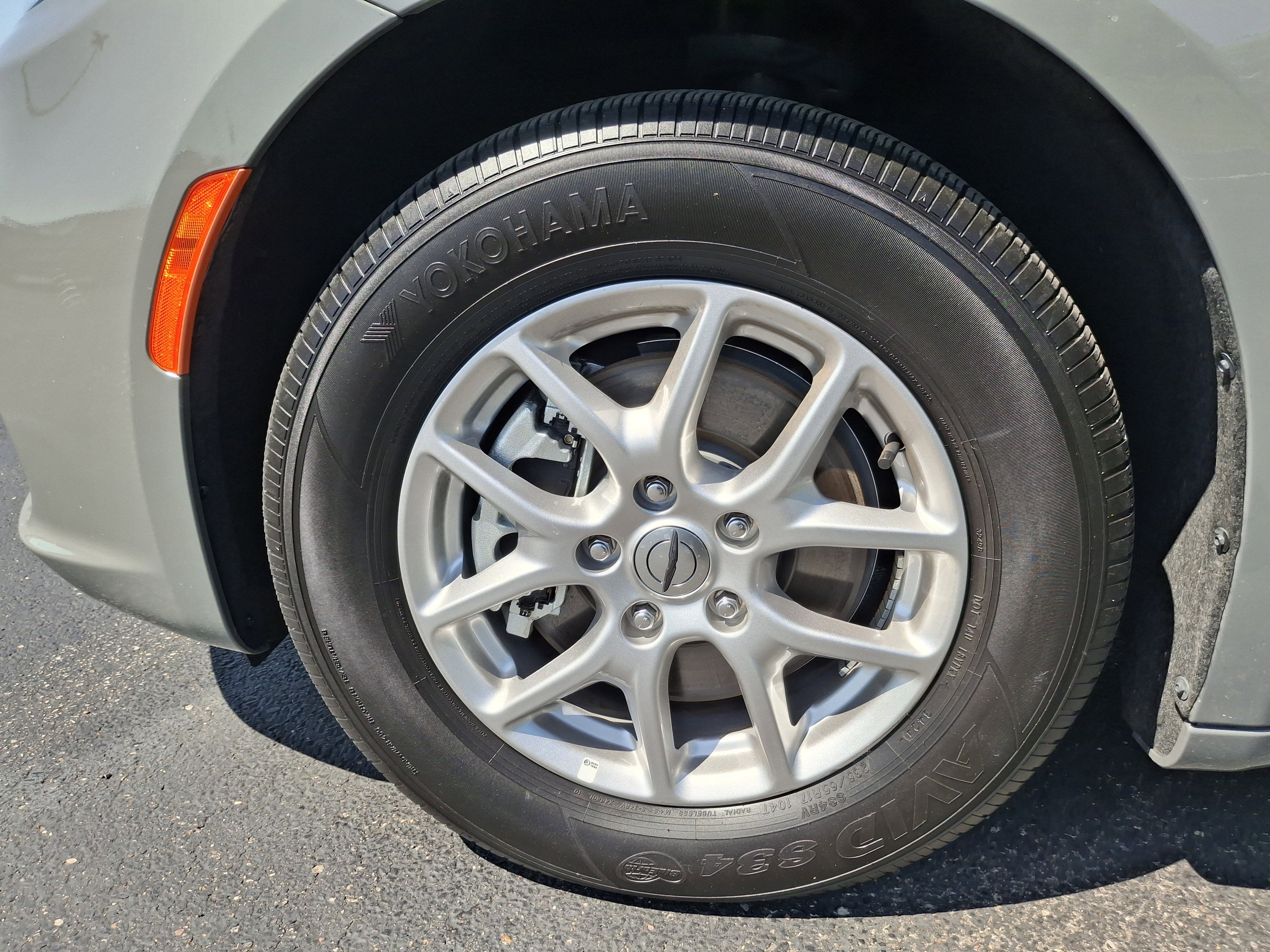 2025 Chrysler Pacifica Select