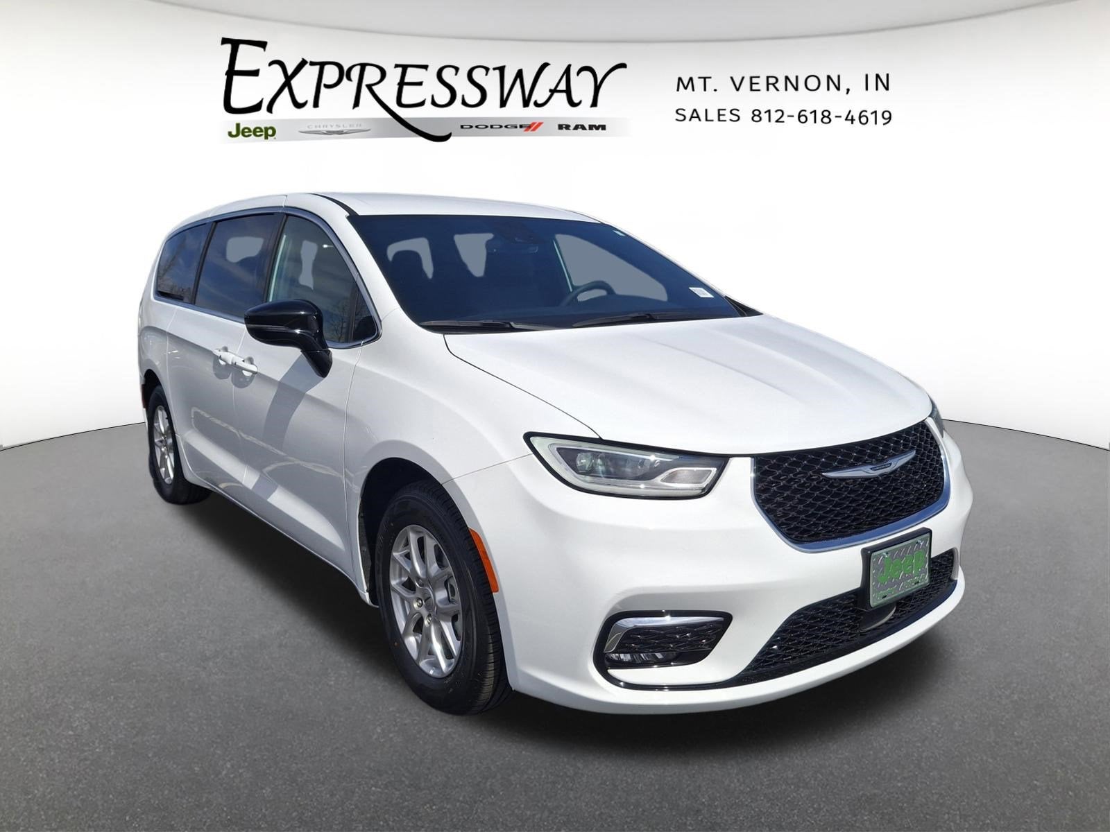 2025 Chrysler Pacifica Select