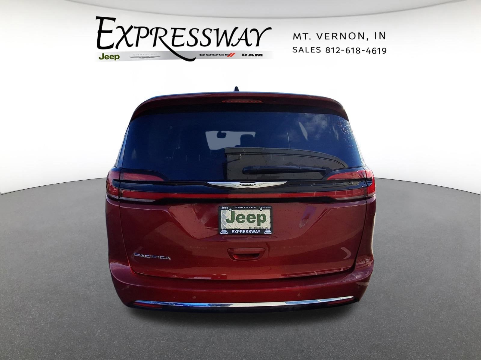 2024 Chrysler Pacifica Touring L