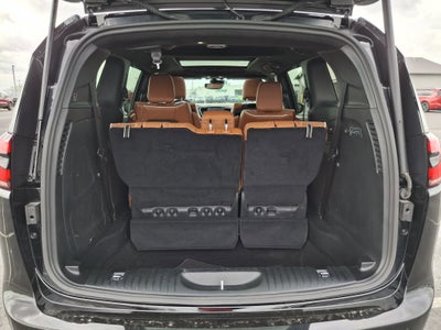2025 Chrysler Pacifica Pinnacle