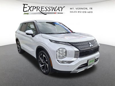 2024 Mitsubishi Outlander Base