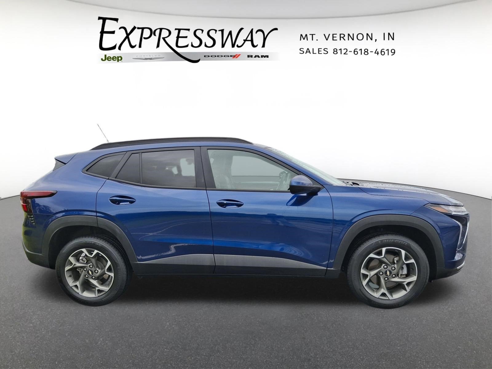 2024 Chevrolet Trax LT
