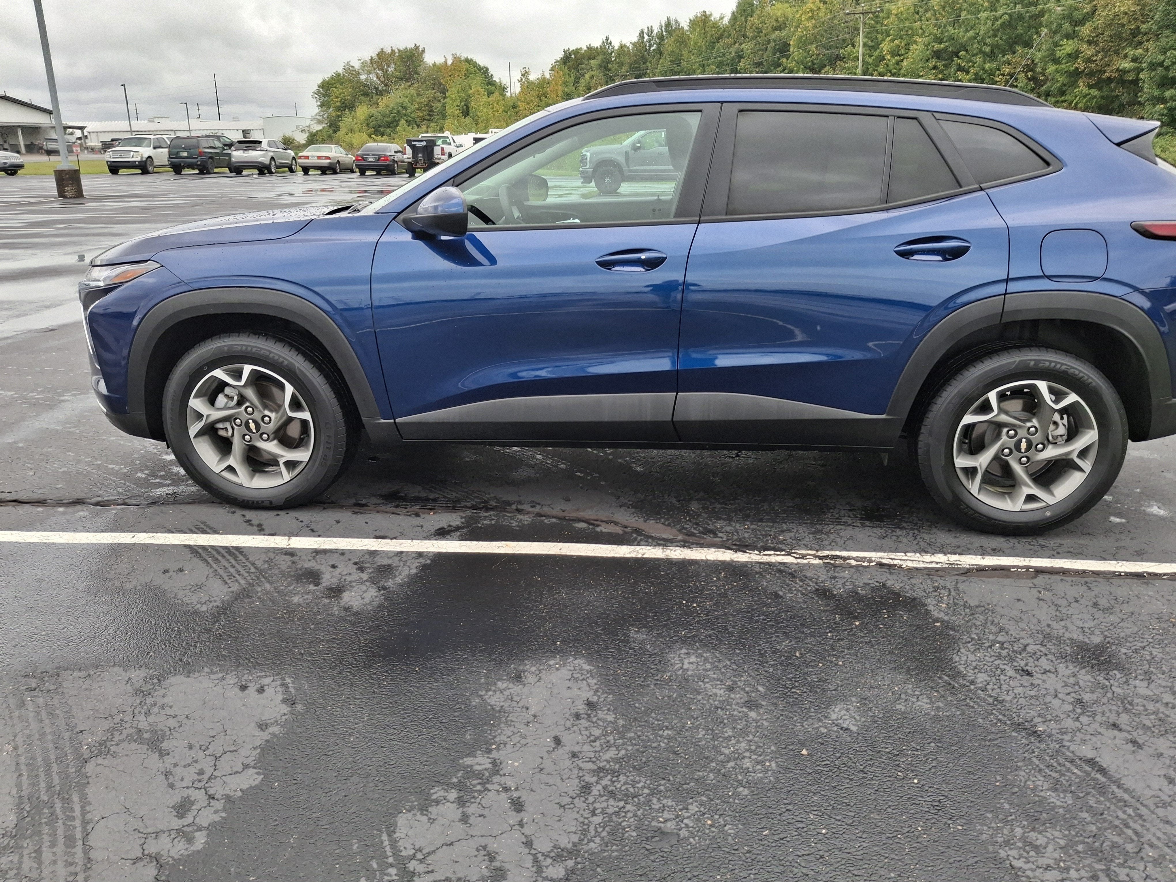 2024 Chevrolet Trax LT