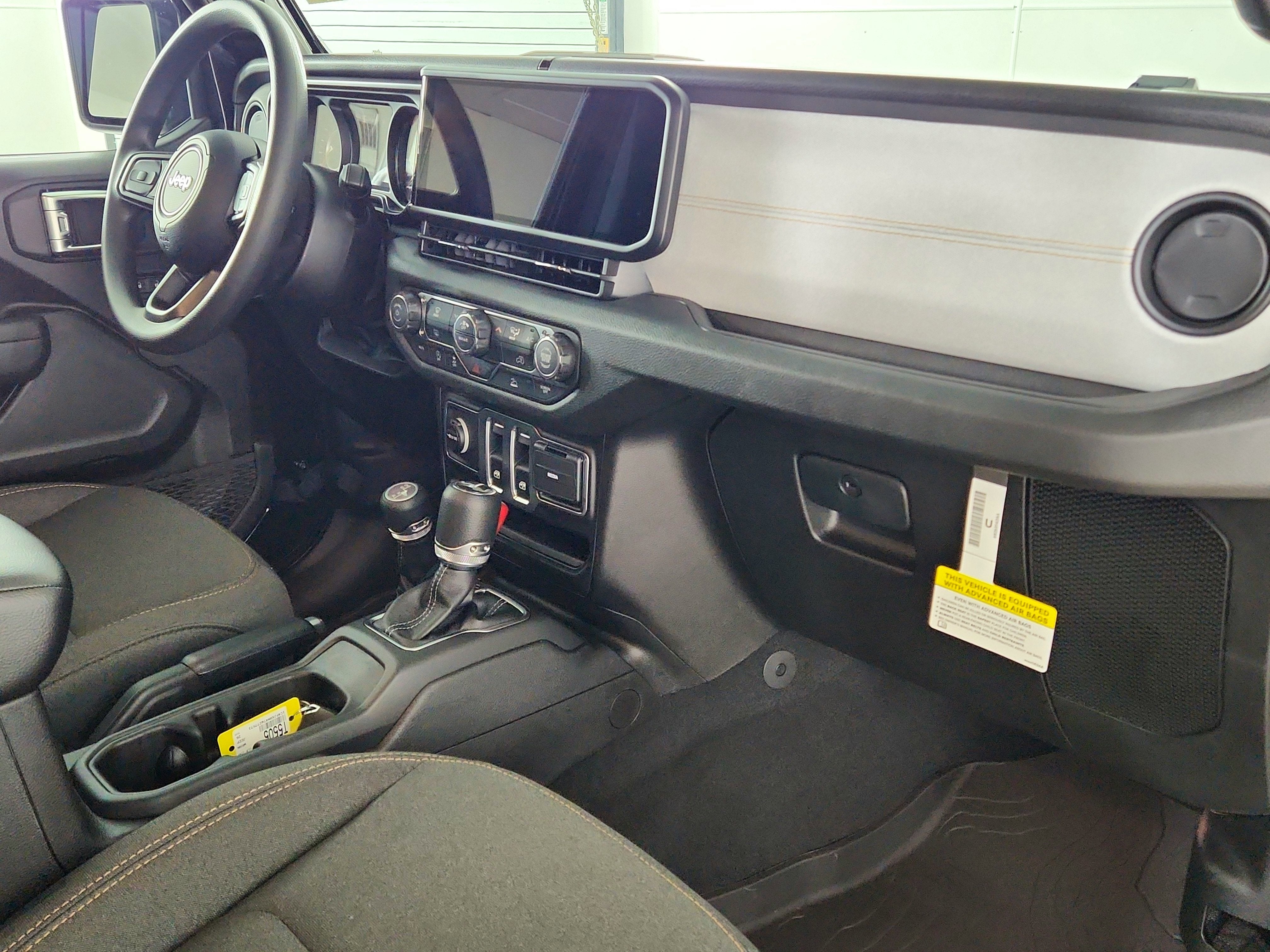 2026 Jeep Wrangler JEEP WRANGLER 2-DOOR SPORT