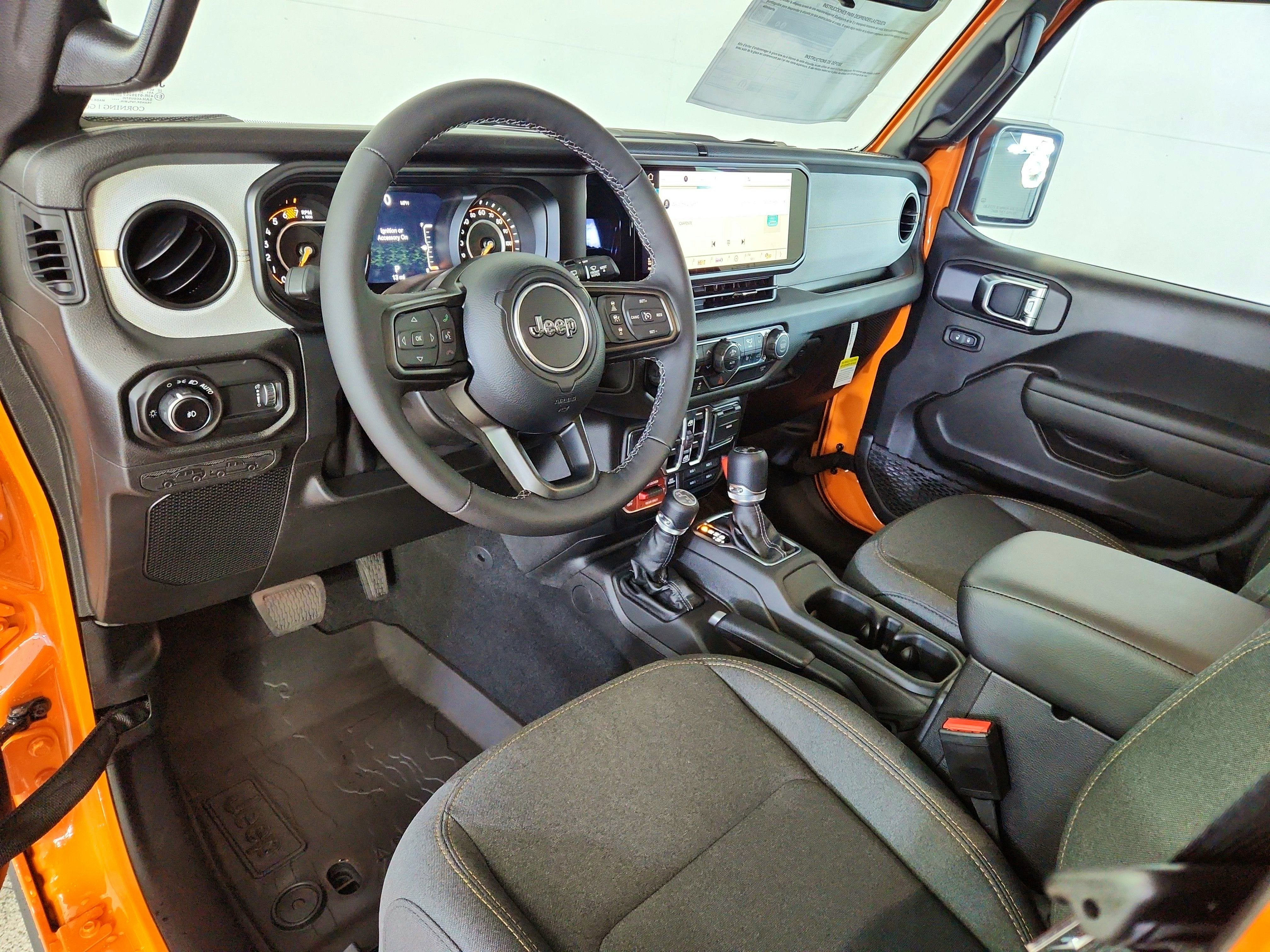 2025 Jeep Wrangler JEEP WRANGLER 4-DOOR SPORT