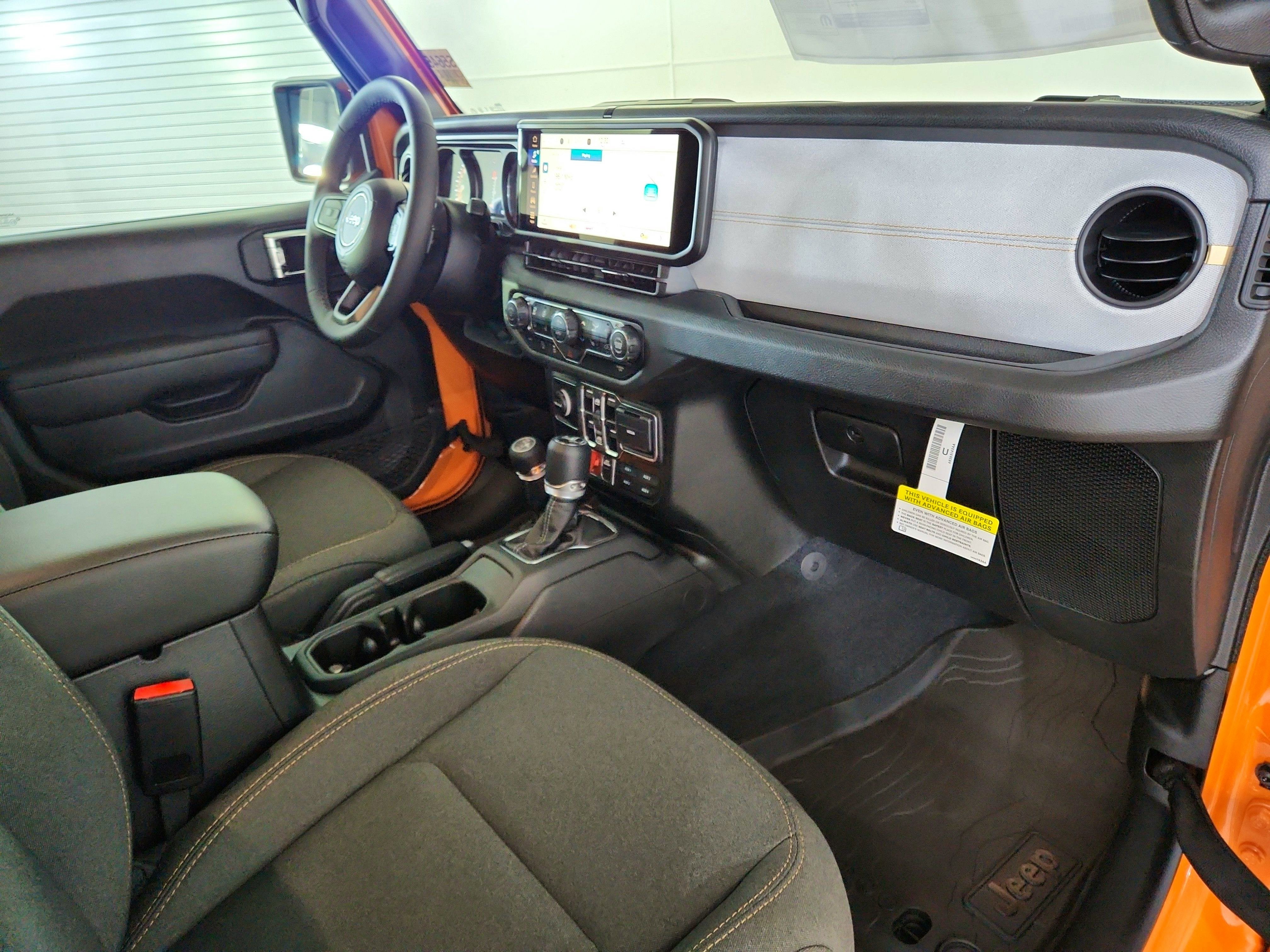 2025 Jeep Wrangler JEEP WRANGLER 4-DOOR SPORT