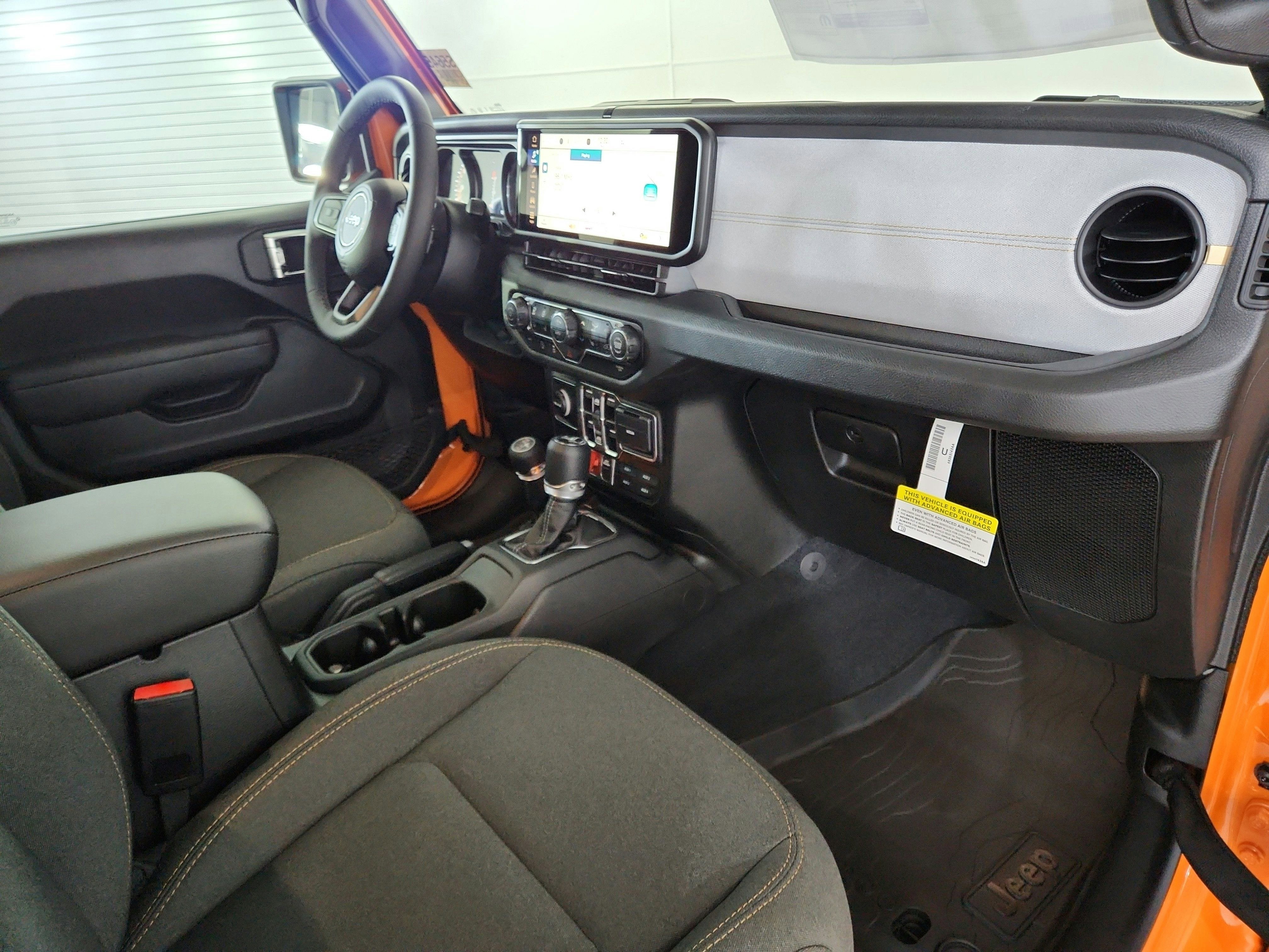 2025 Jeep Wrangler JEEP WRANGLER 4-DOOR SPORT