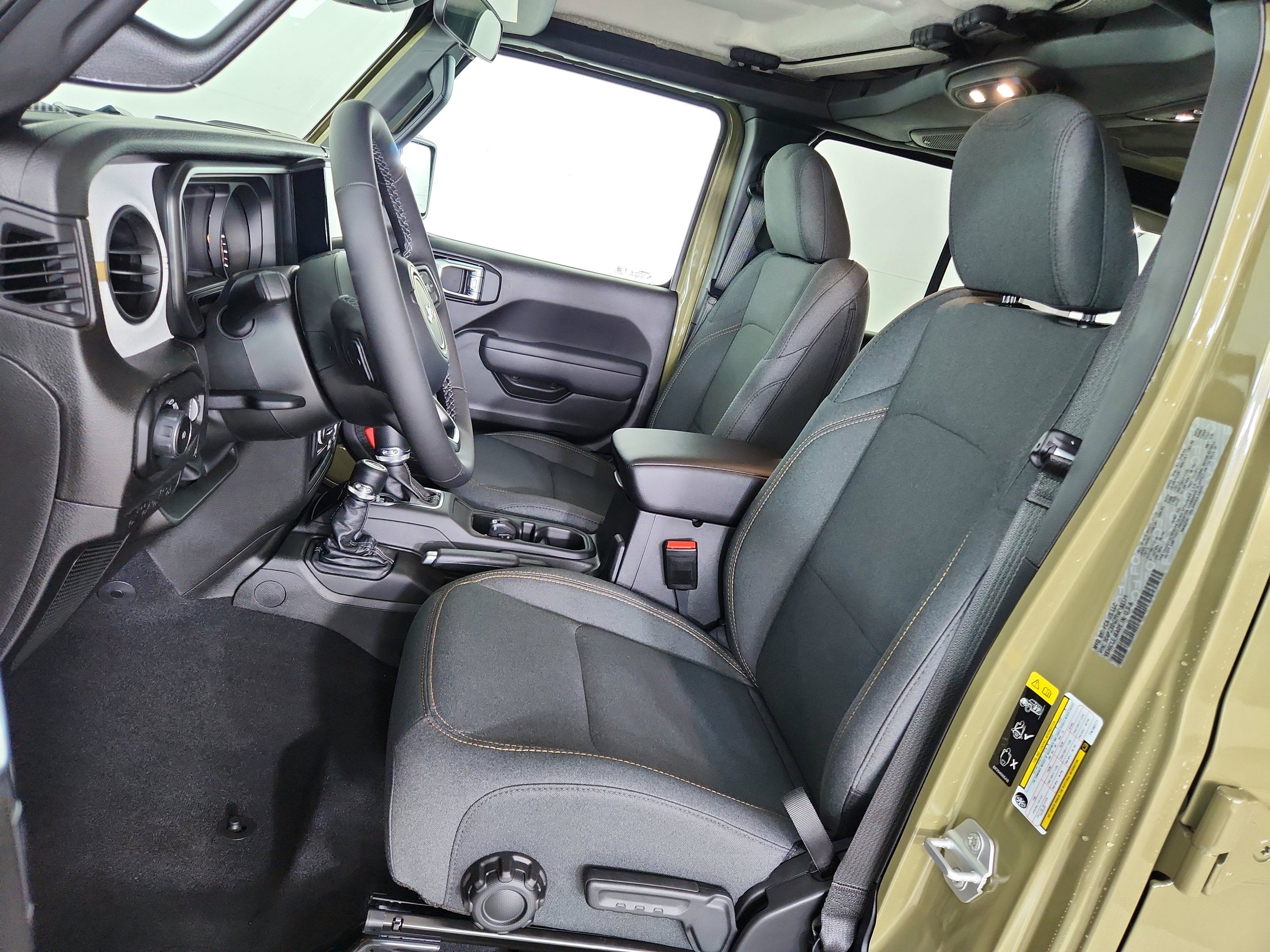 2026 Jeep Wrangler JEEP WRANGLER 4-DOOR SPORT