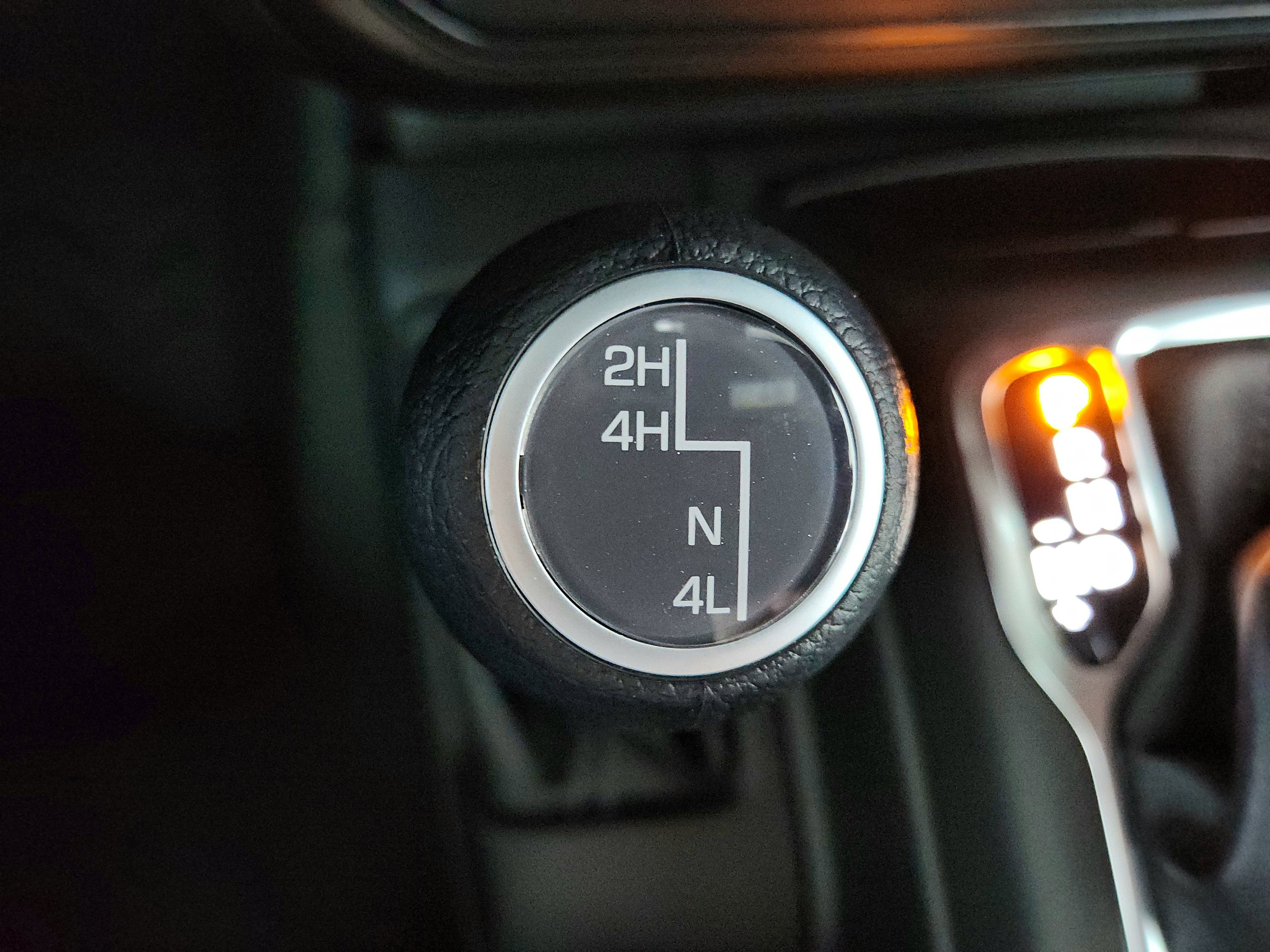 2025 Jeep Wrangler JEEP WRANGLER 4-DOOR SPORT