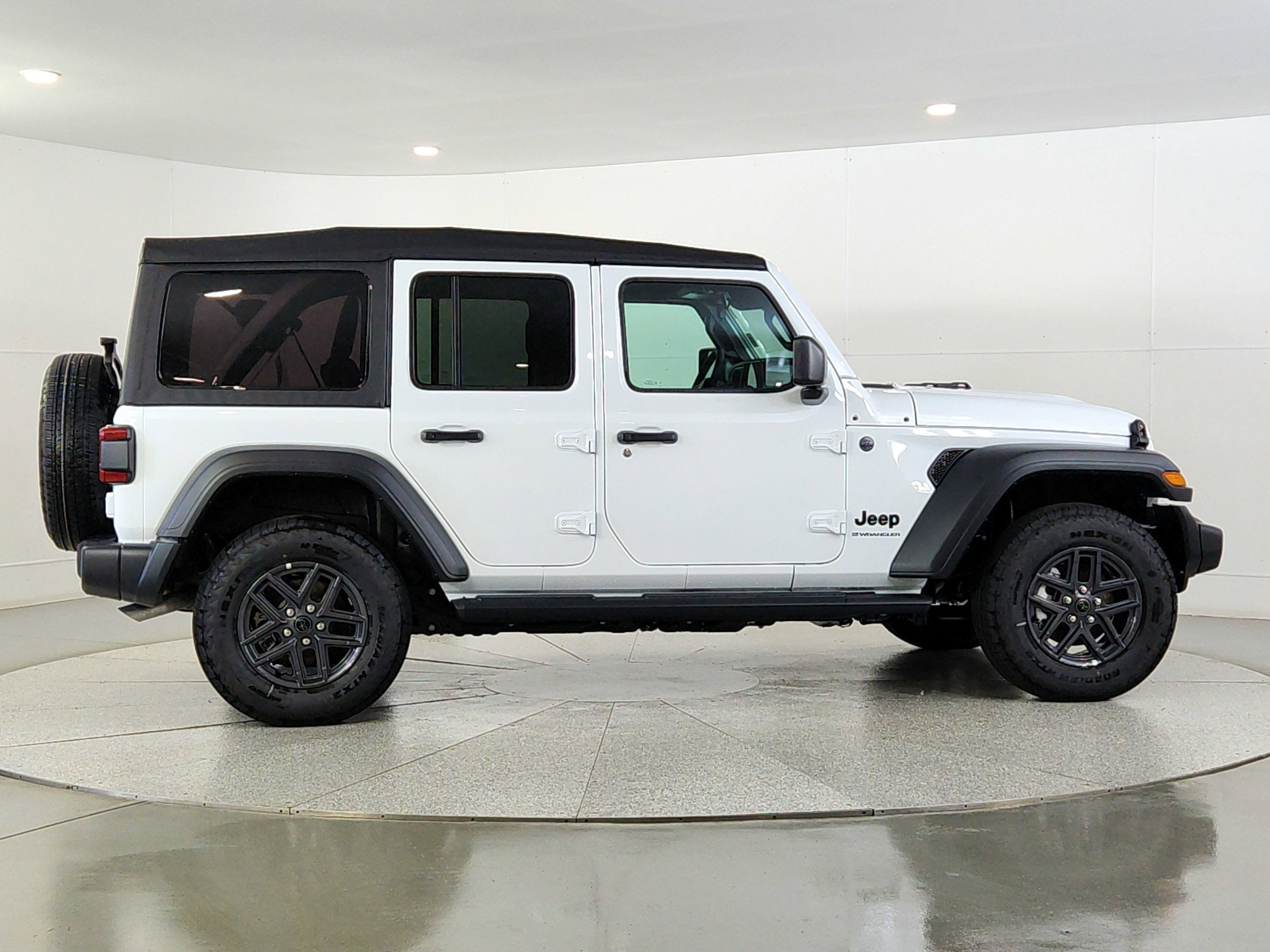 2025 Jeep Wrangler JEEP WRANGLER 4-DOOR SPORT