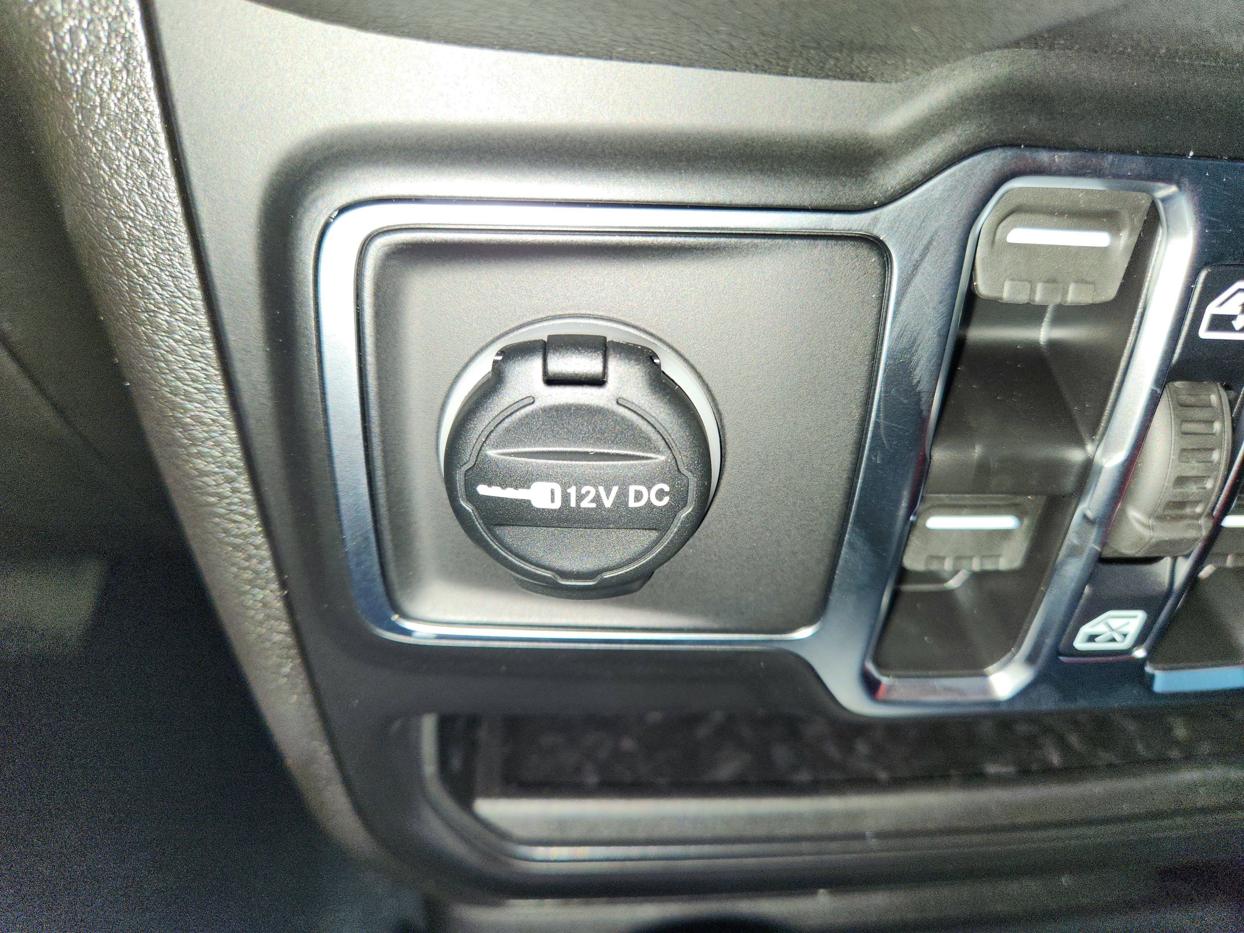 2025 Jeep Wrangler JEEP WRANGLER 4-DOOR SPORT