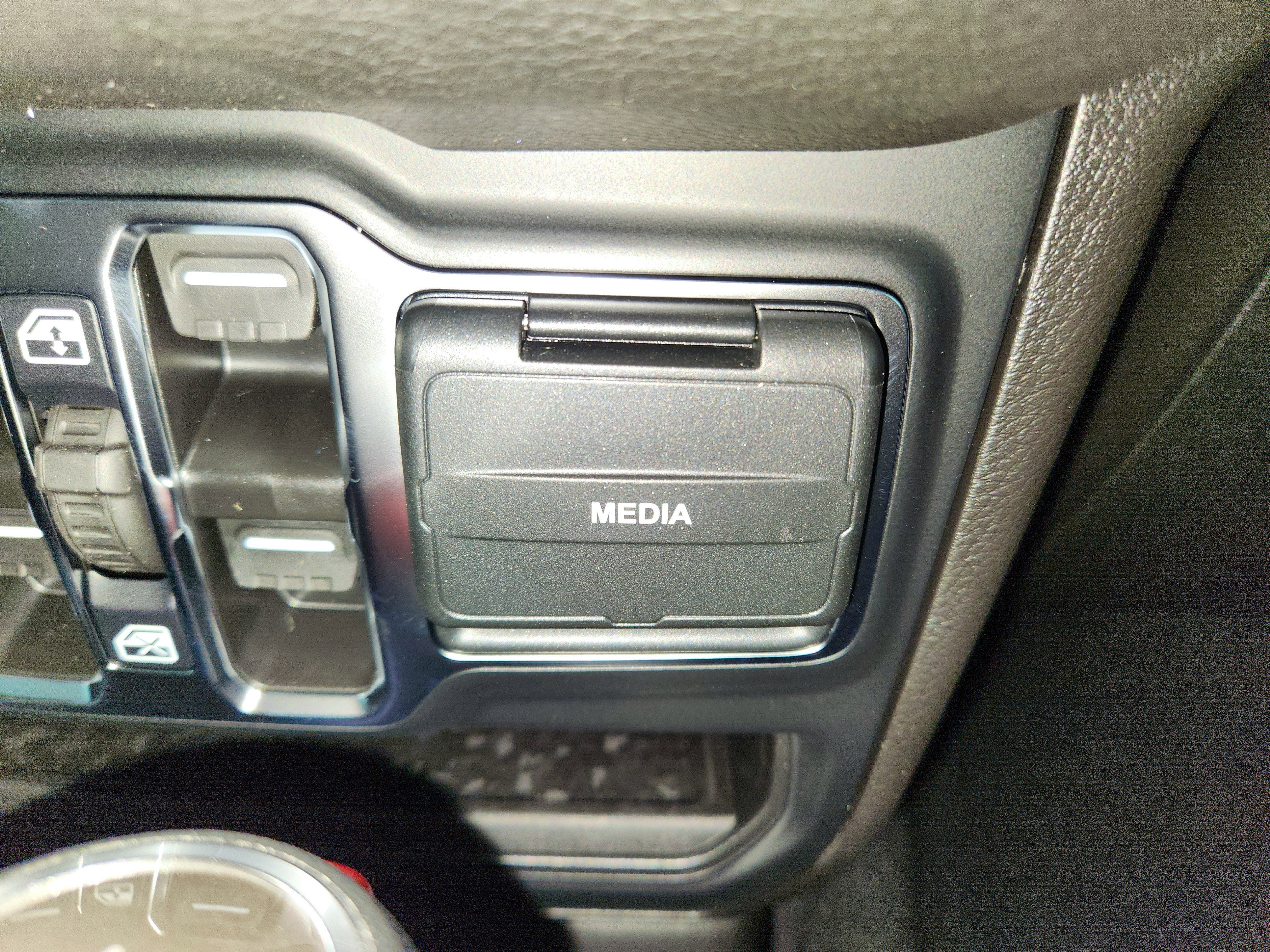 2026 Jeep Wrangler JEEP WRANGLER 4-DOOR SPORT