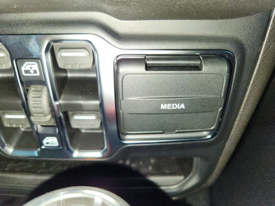 2025 Jeep Wrangler JEEP WRANGLER 4-DOOR SPORT