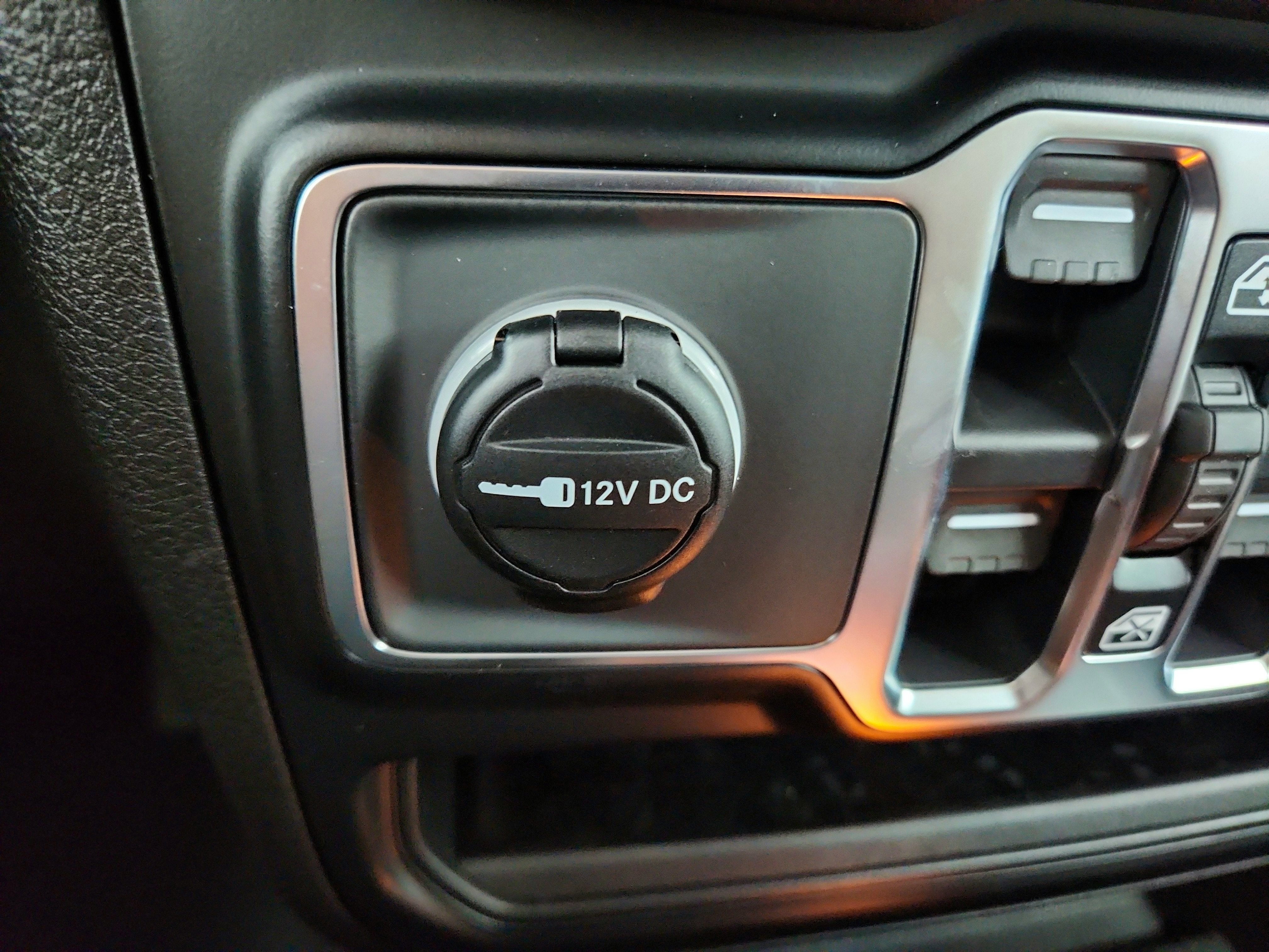 2026 Jeep Wrangler JEEP WRANGLER 4-DOOR SPORT