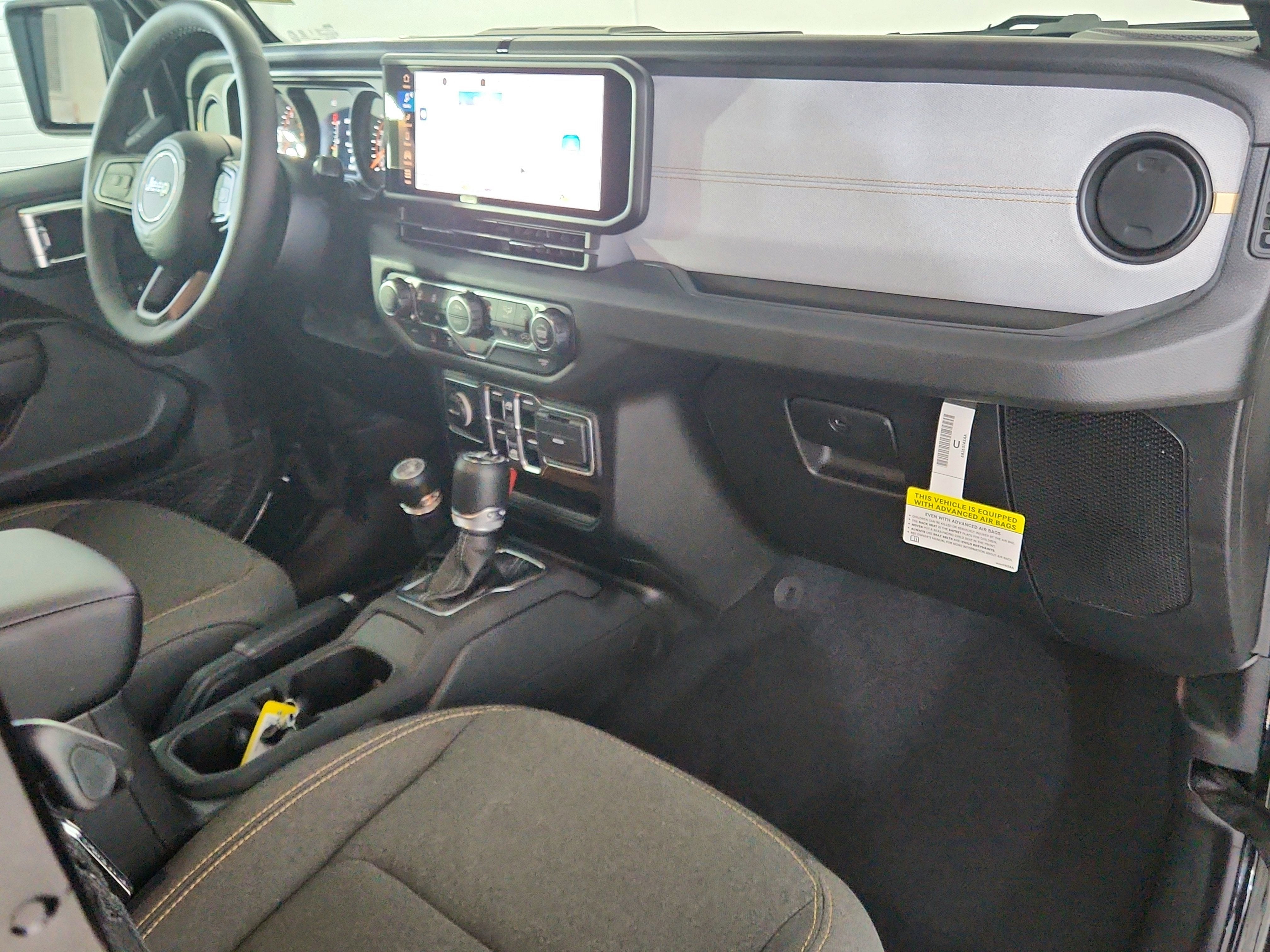 2025 Jeep Wrangler JEEP WRANGLER 4-DOOR SPORT